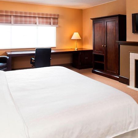 Sheraton Hotel Minneapolis Midtown Екстериор снимка