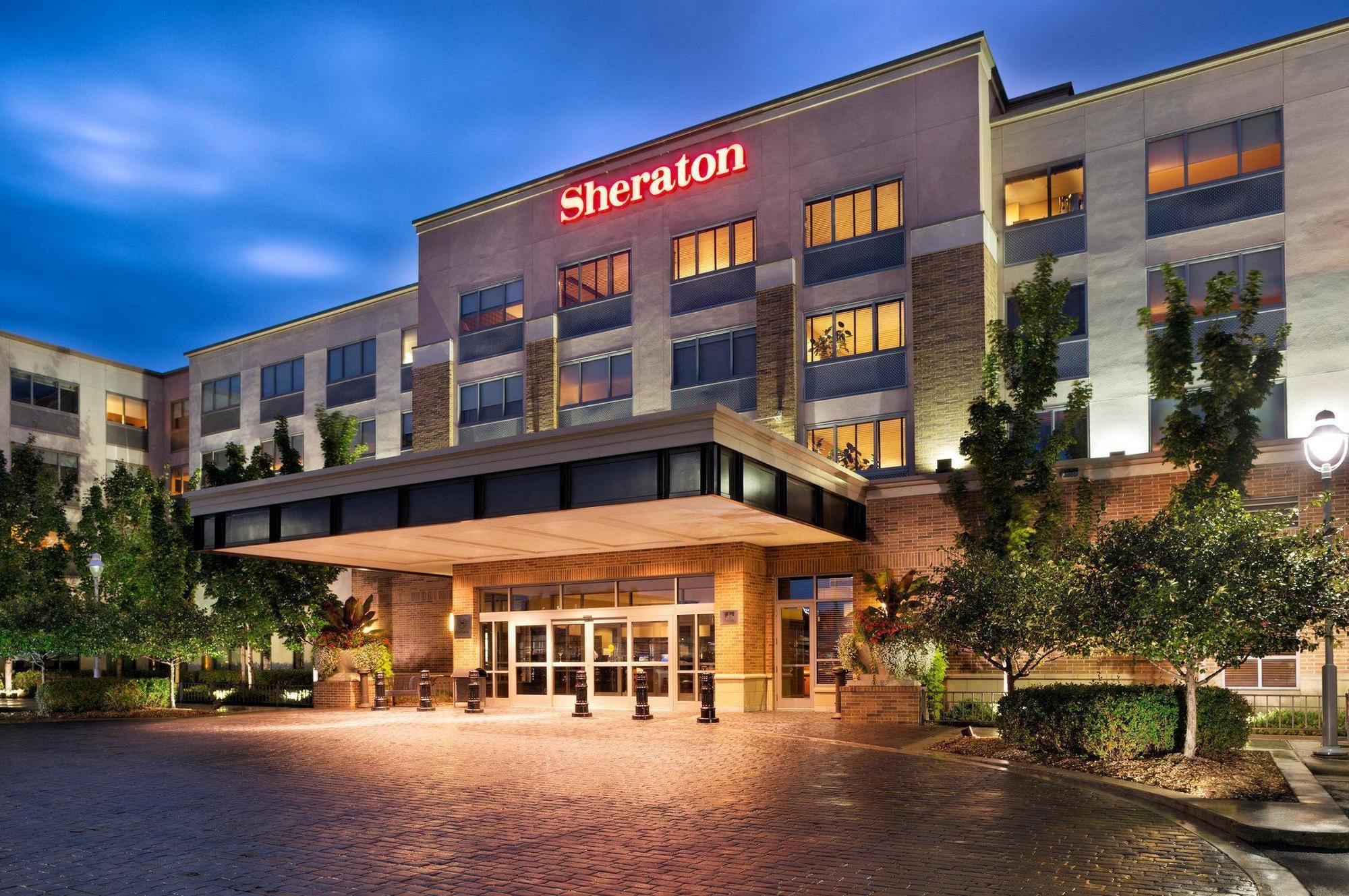 Sheraton Hotel Minneapolis Midtown Екстериор снимка